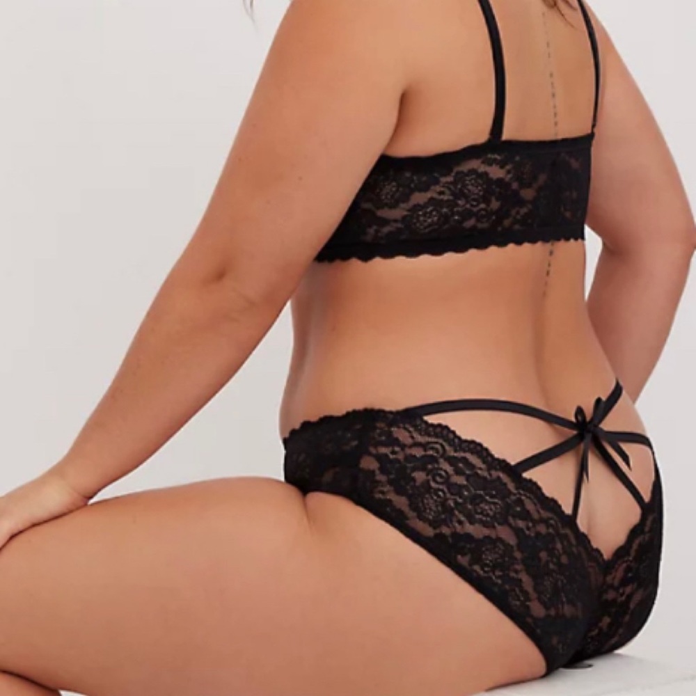 🆕 Black Lace Cage Back Hipster Panty 2 2X 18 20 NWT Torrid New!
